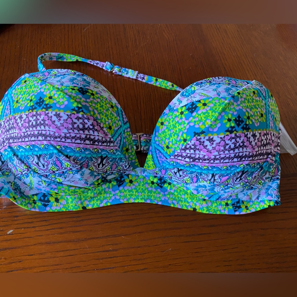 Victoria’s Secret swim top